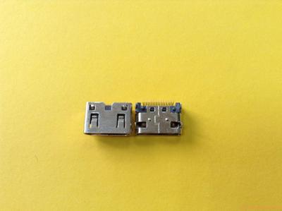 HDMI19S插板90度 C Type黑胶 镍壳
