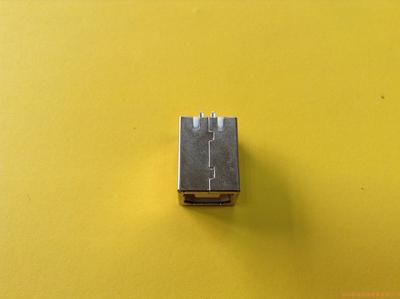 USB-B(F)焊 白胶 镍壳