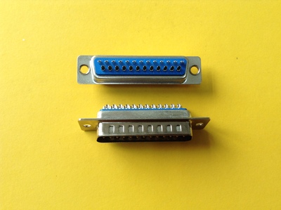 DB25M焊 一体蓝胶 镍壳