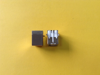 USB-B(F)插板90度 白胶 G/F 镍壳